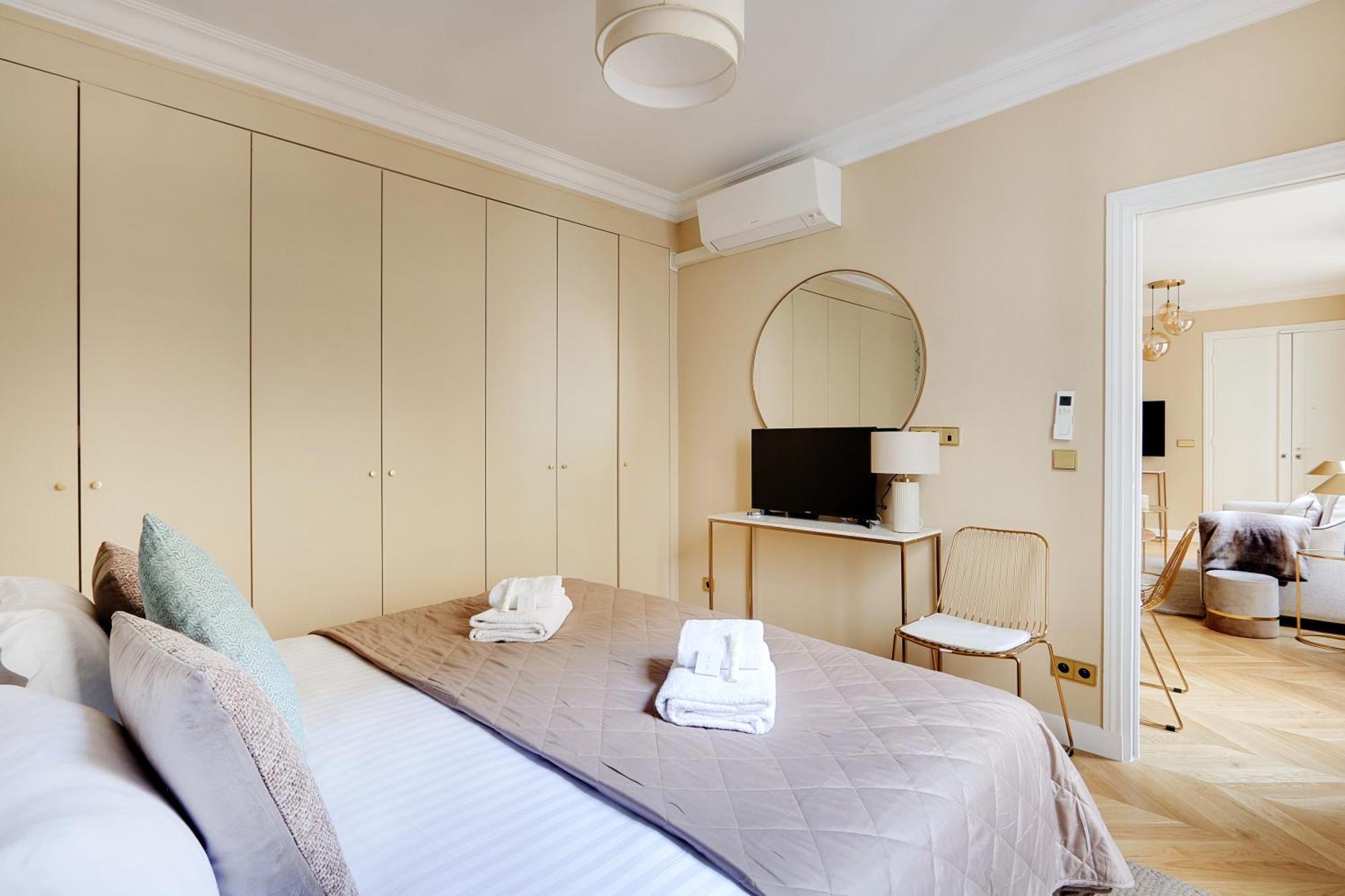 פריז Pick A Flat'S Apartments In Opera Saint Lazarre - Rue De L'Isly מראה חיצוני תמונה