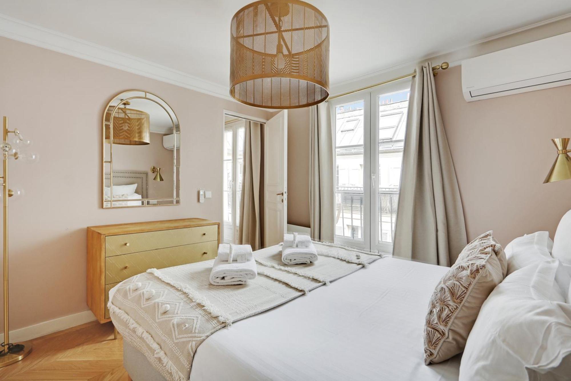 פריז Pick A Flat'S Apartments In Opera Saint Lazarre - Rue De L'Isly מראה חיצוני תמונה